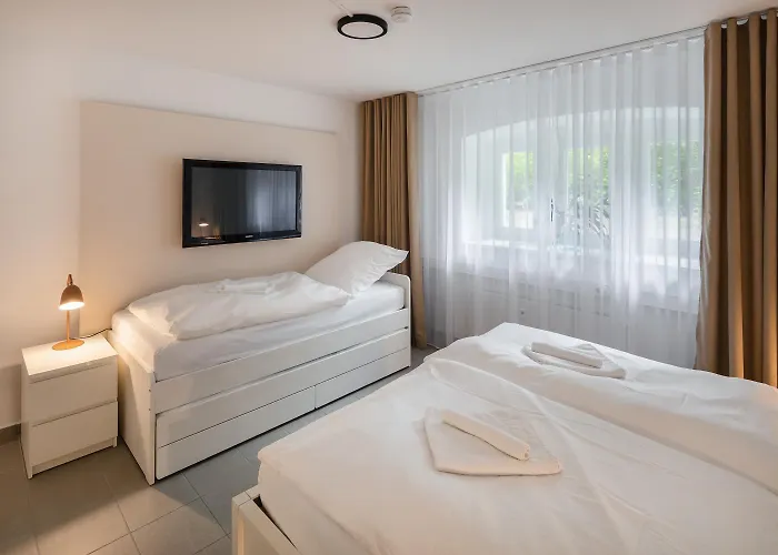 3 Schlafzimmer - Gruene Oase Im Hinterhaus - 1-9 Personen - Smarttv - Wlan - Waschmaschine - Trockner شقة لبسيا