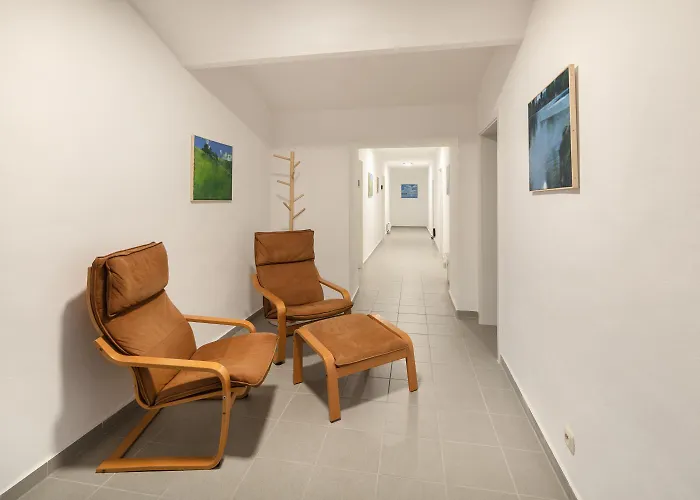 3 Schlafzimmer - Gruene Oase Im Hinterhaus - 1-9 Personen - Smarttv - Wlan - Waschmaschine - Trockner *