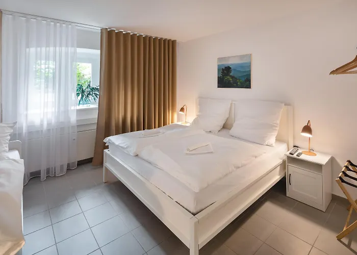 3 Schlafzimmer - Gruene Oase Im Hinterhaus - 1-9 Personen - Smarttv - Wlan - Waschmaschine - Trockner *